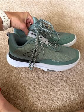 Babolat Women’s Athletic Shoes SEYLO in Sage Green